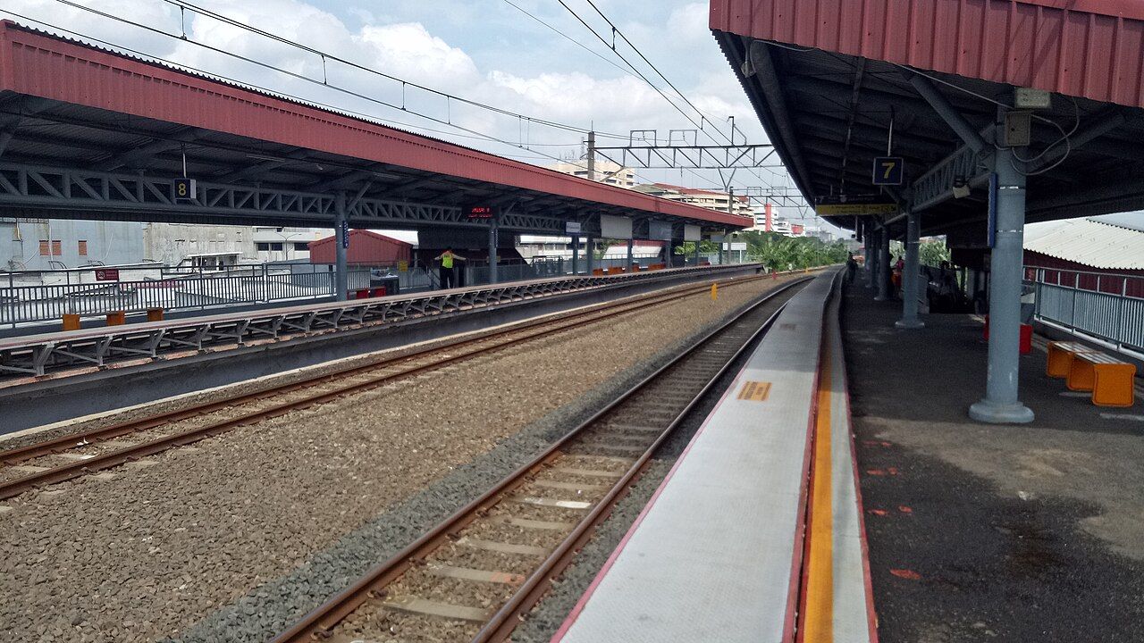 Stasiun Kampung Bandan