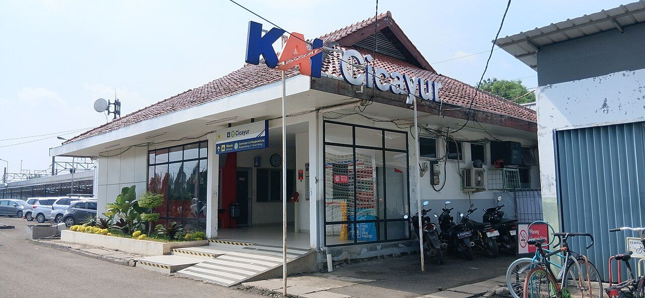 Stasiun Cicayur