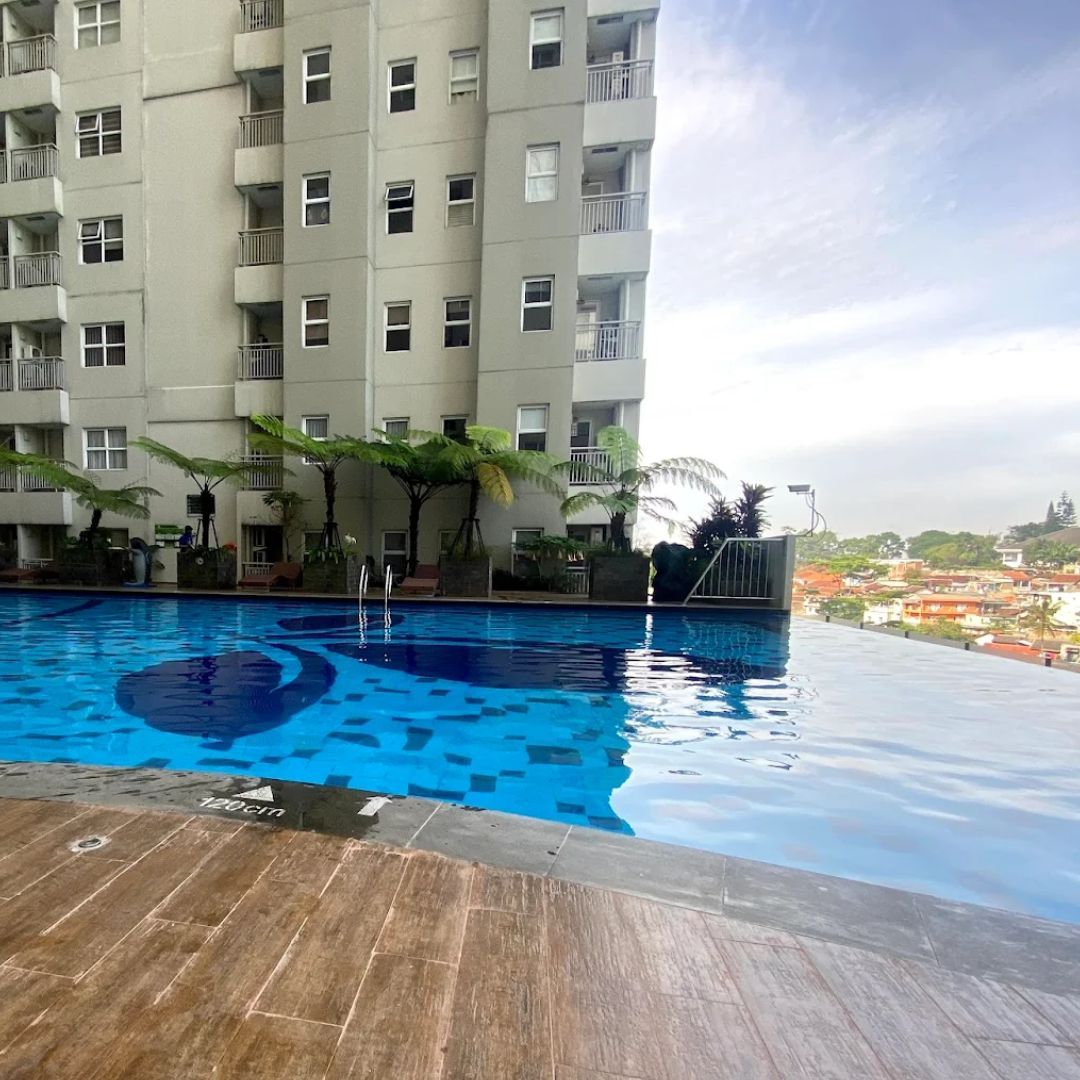 1. Parahyangan Residence.jpg