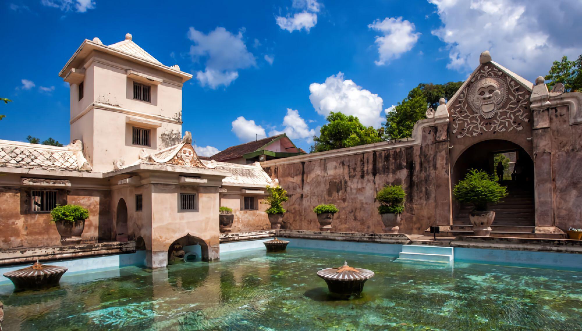 1. Taman Sari.jpeg