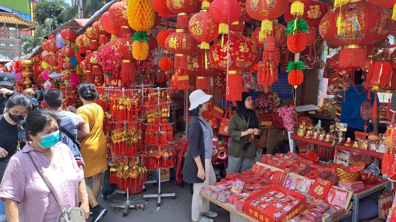 3. Chinatown, Glodok (Mirip Kota di Cina).jpg