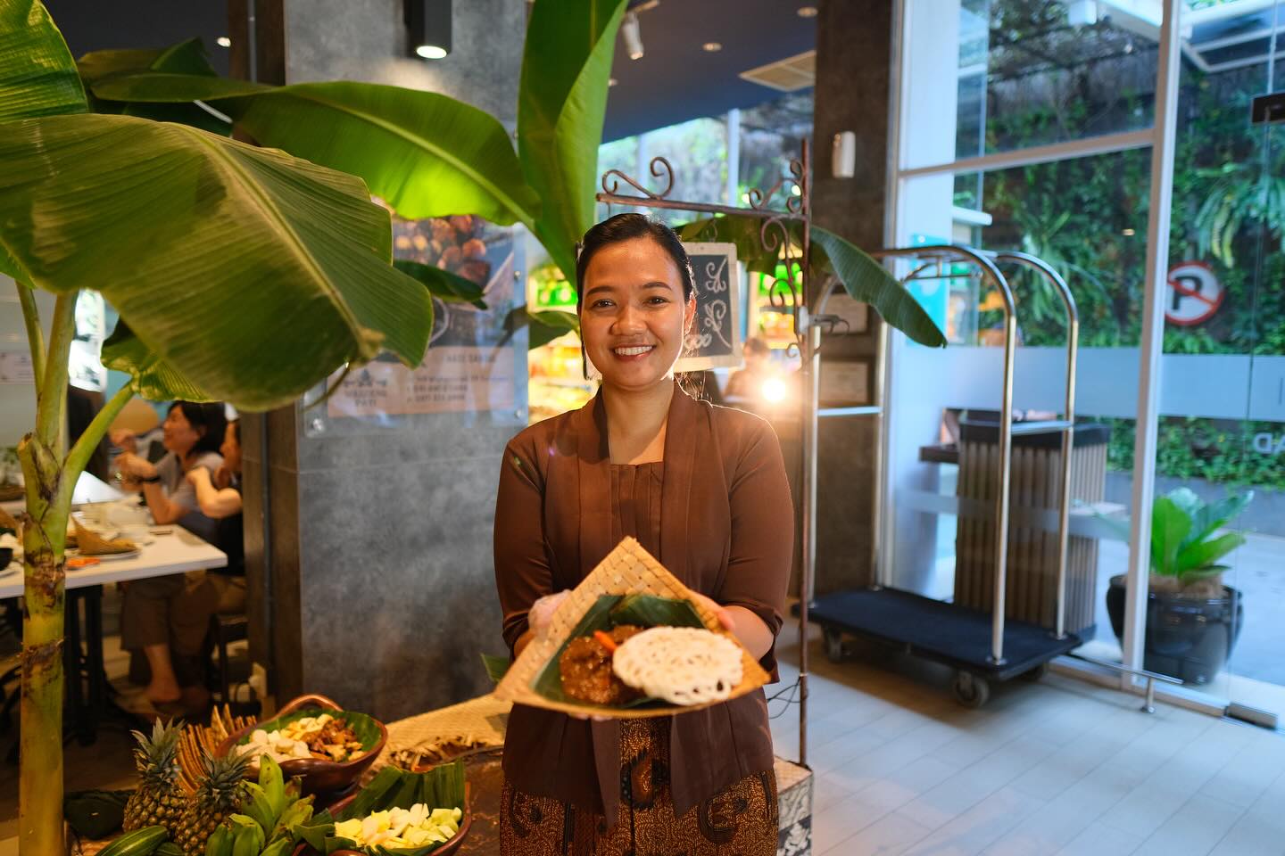 3. Waroeng Pati by Deka Hotel.jpg