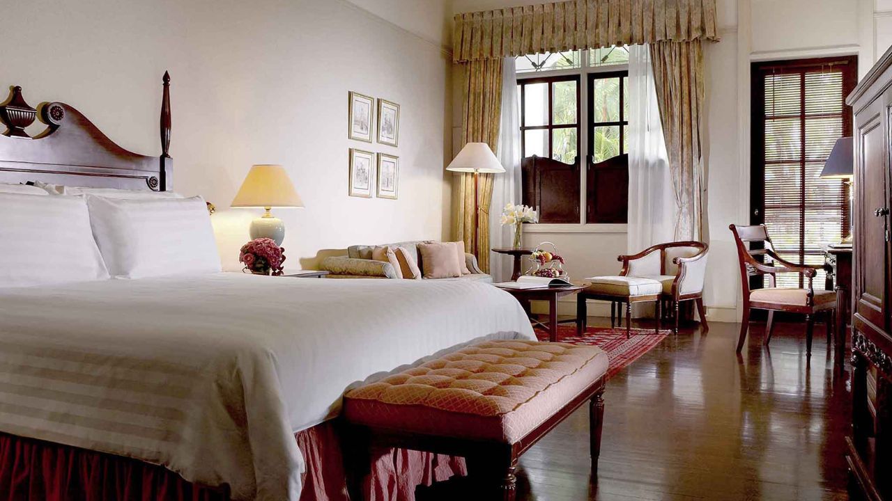 4. Majapahit Hotel Surabaya.jpg