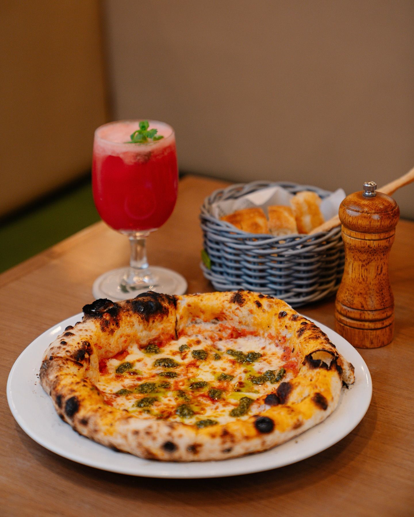 4. Pizzeria Cavalese.jpg