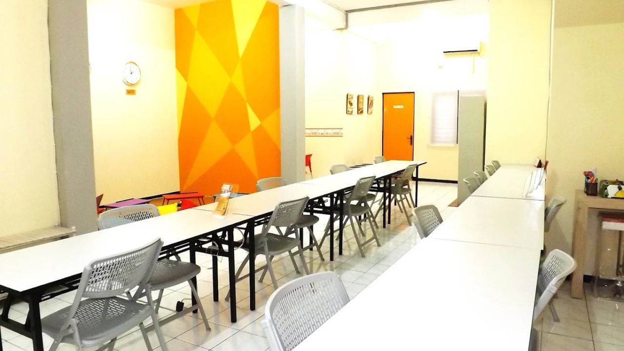 4. Virto Office – Galaxy Bumi Permai, Sukosemolo.jpg