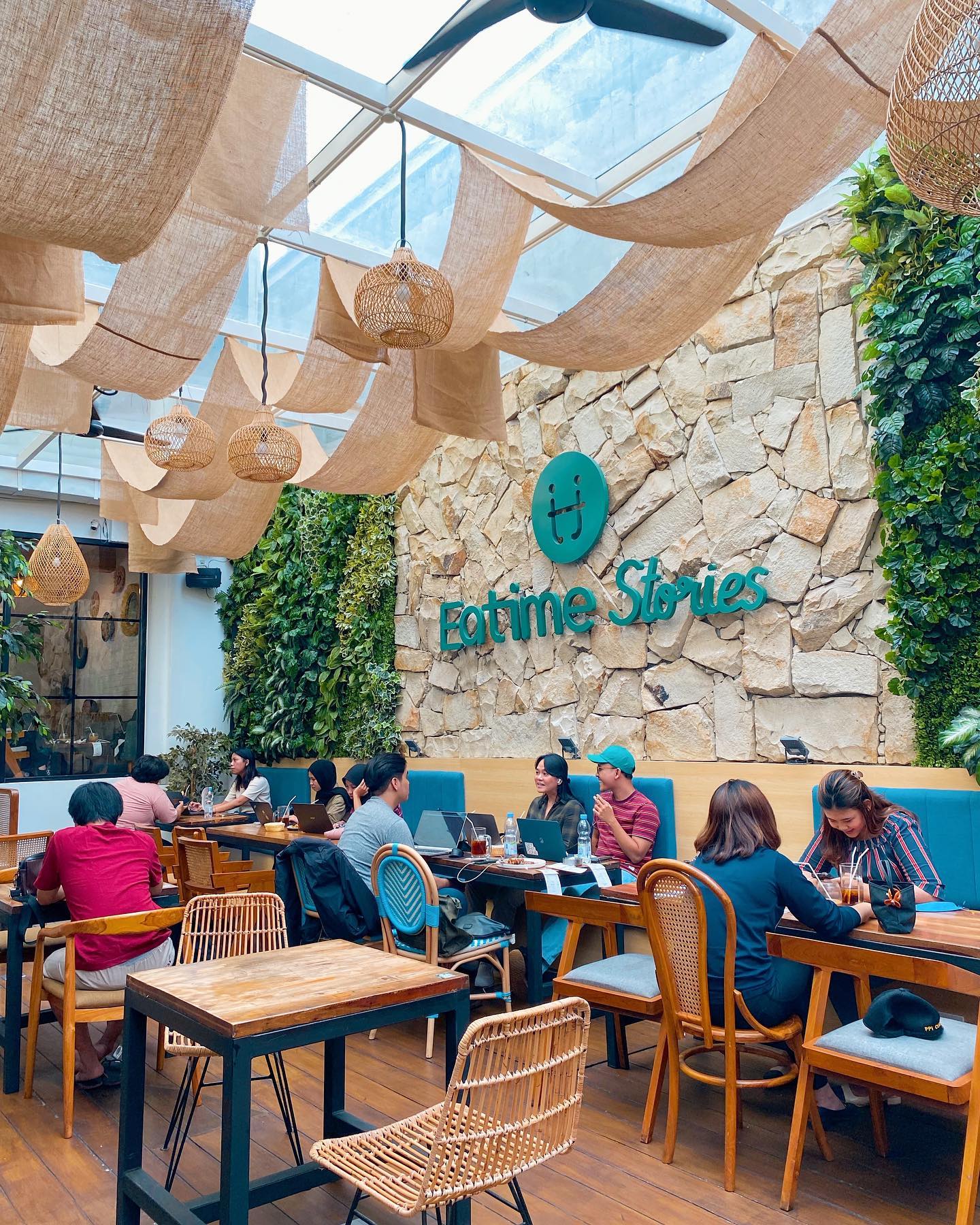 5. Eatime Stories.jpg