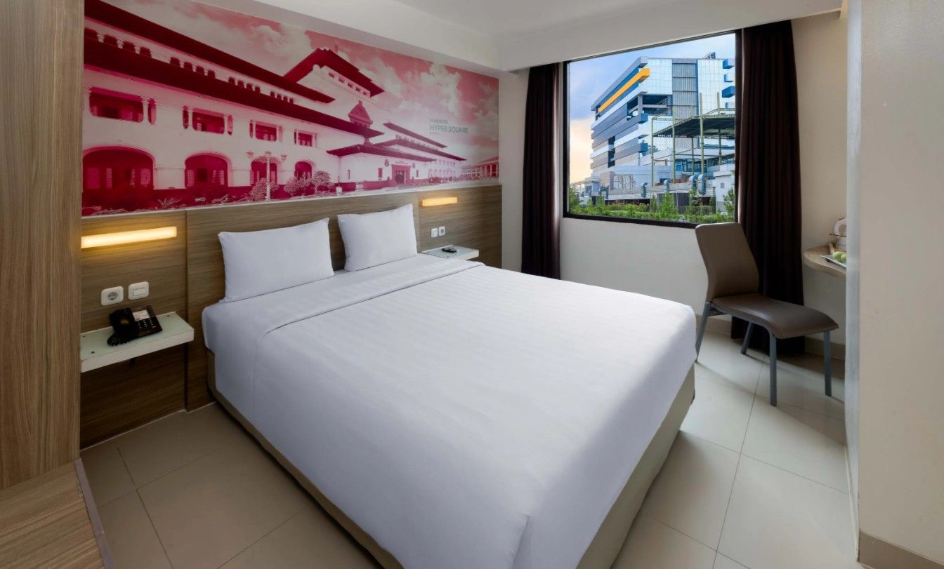 6. Favehotel Hyper Square.jpg