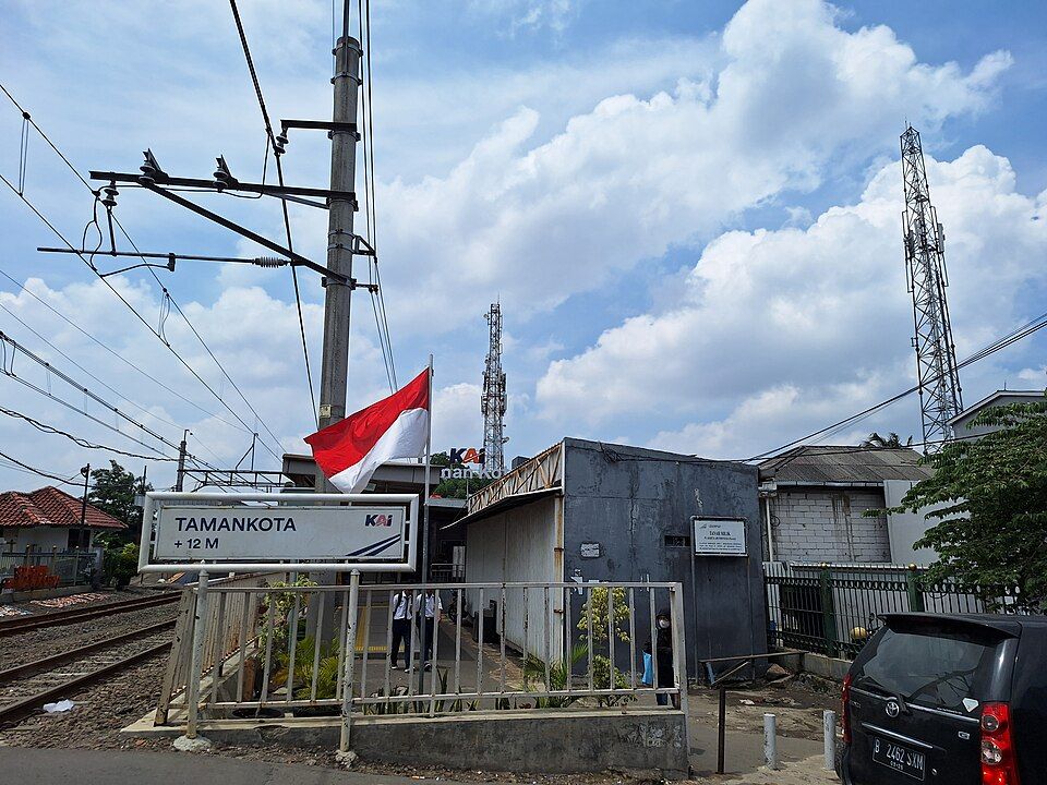 Stasiun Taman Kota
