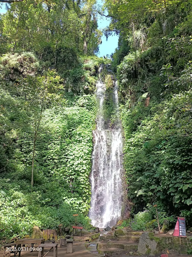 9. Air Terjun Watu Lumpang, Pacet.webp