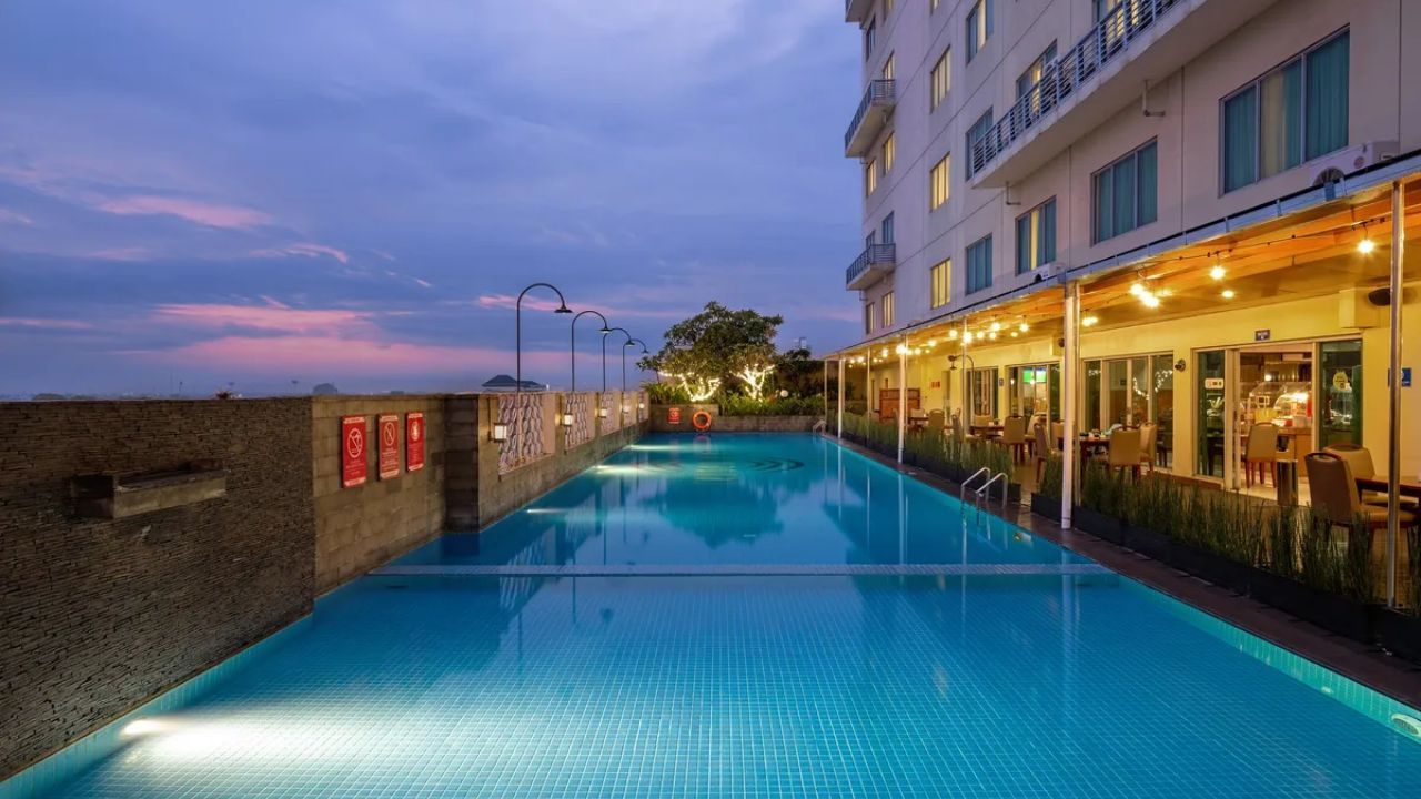 Aston Solo Hotel.jpg