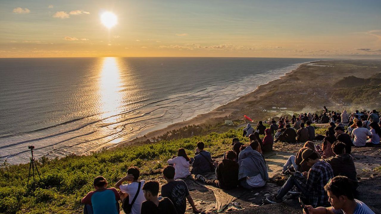 Bukit Paralayang.jpg