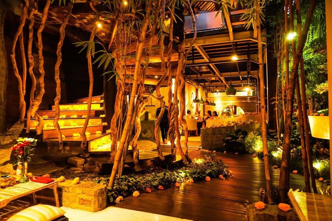 Clear Cafe Ubud 2.jpg