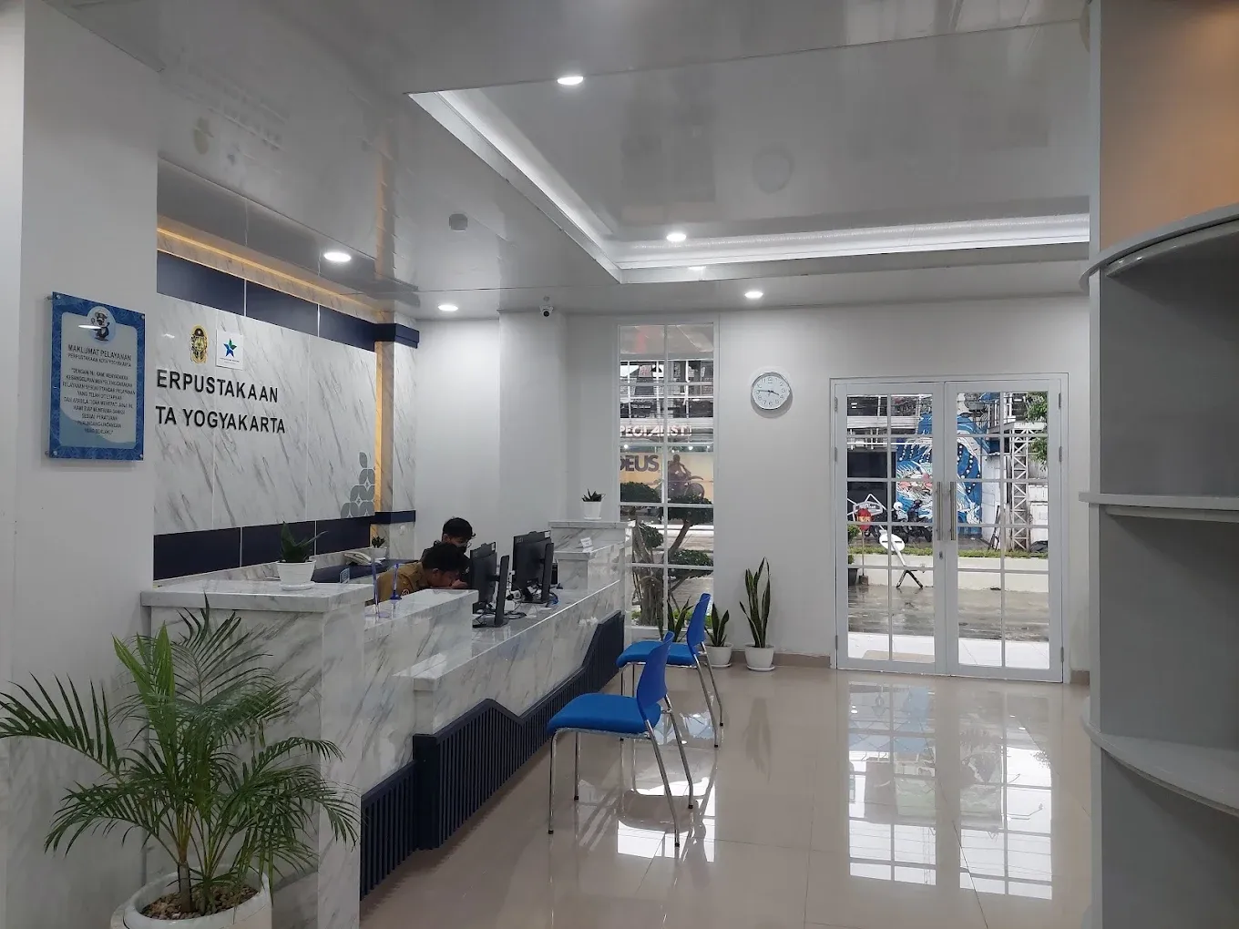 Counter Perpustakaan Jogja.webp