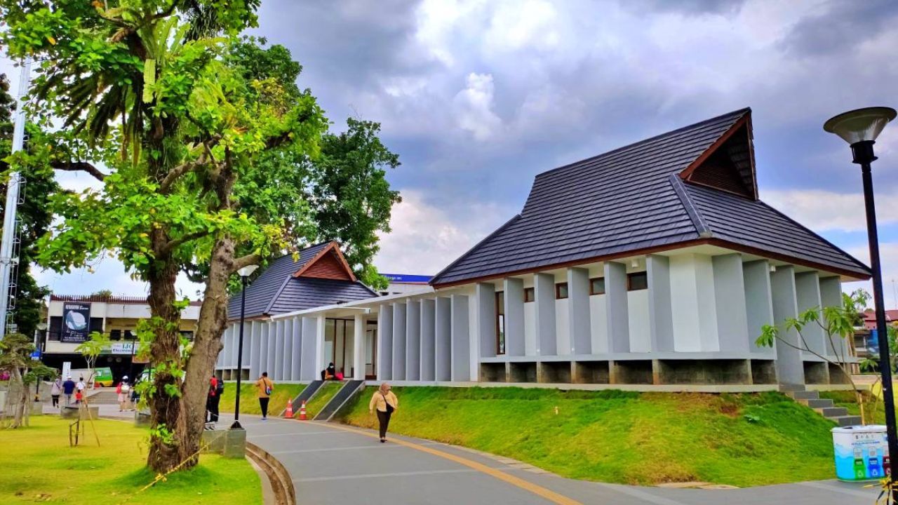 Daya Tarik Wisata Alun Alun Bogor.jpg