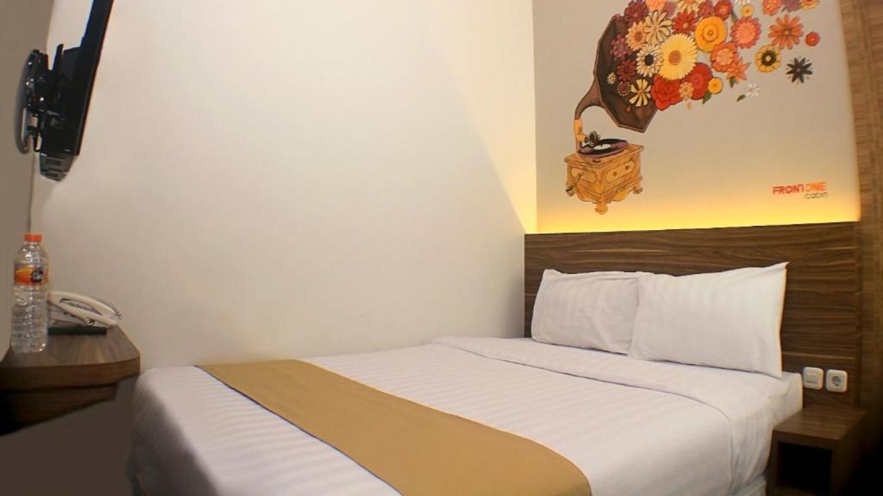 Front One Budget Malioboro.jpg