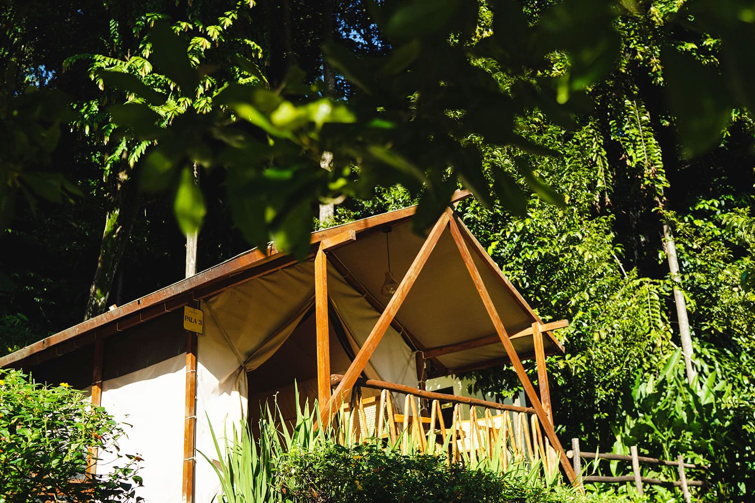 Glamping di Kopi Tubing.jpg