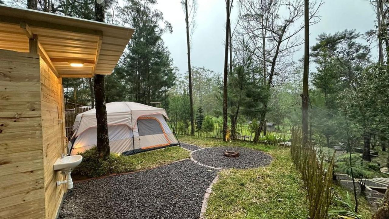 Green Hill Park TWA Cimanggu.jpg