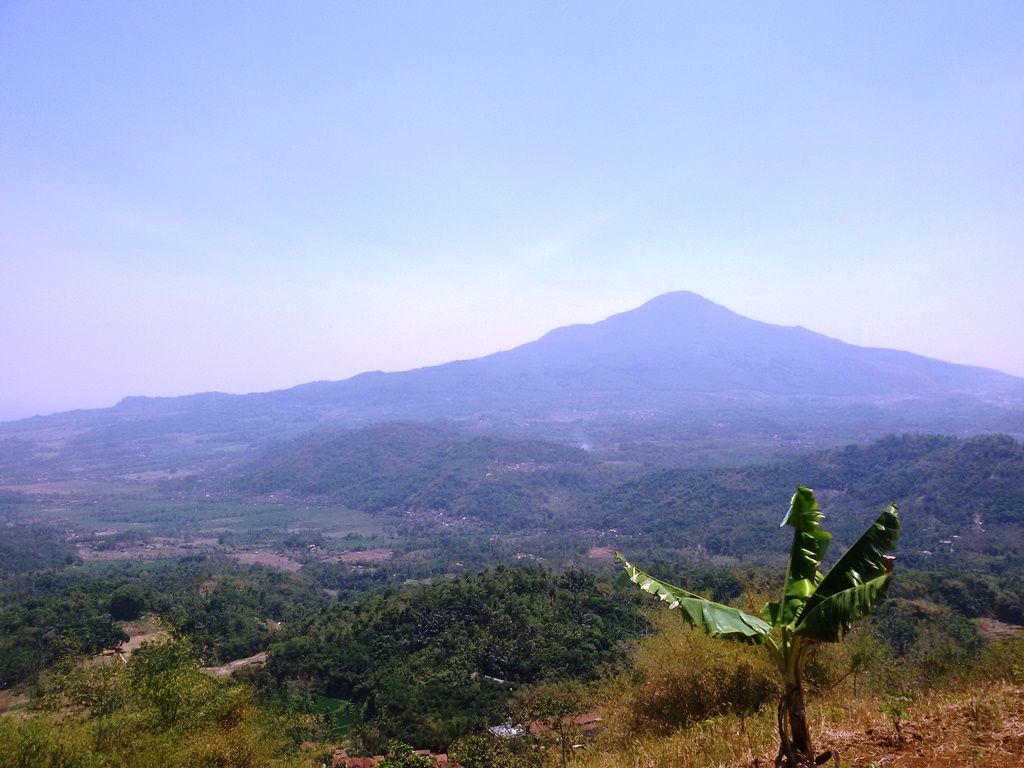 Gunung Tampomas.jpg