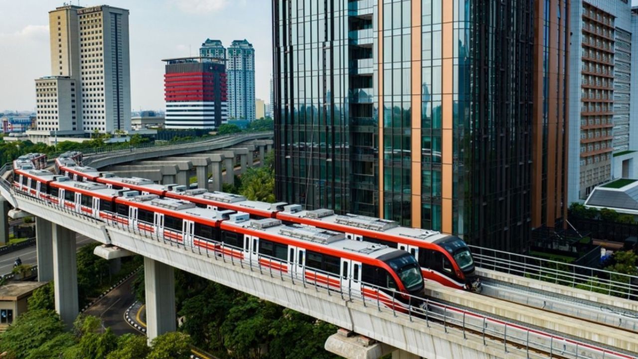 Harga Tiket Kereta Stasiun LRT Cawang.jpg