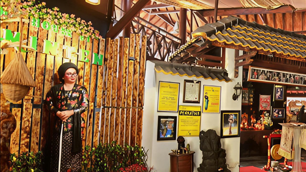 House of Raminten.jpg