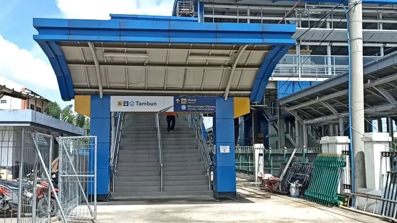 Jadwal Kereta Stasiun Tambun.jpg