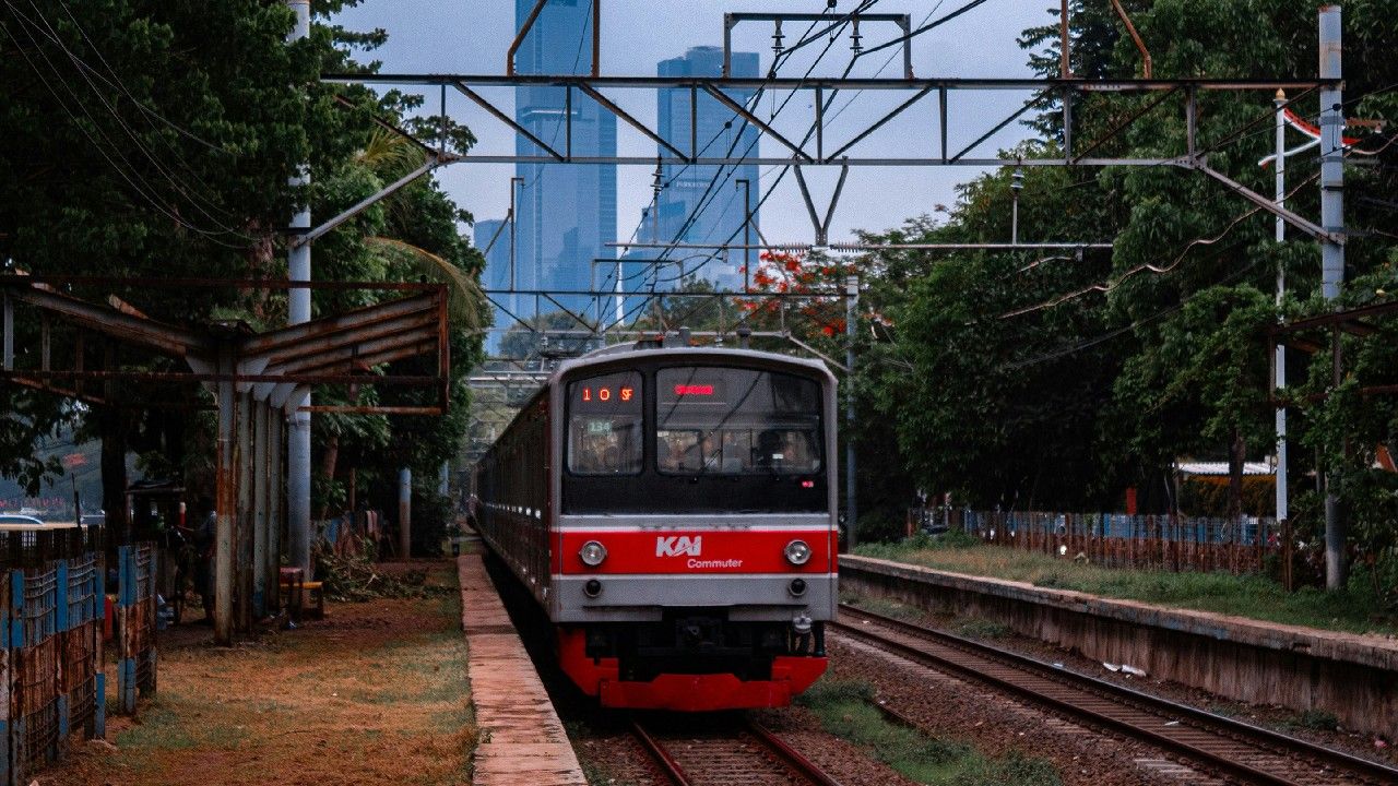 Stasiun Klender: Info Rute, Jadwal, Fasilitas, dan Tarif Terbaru