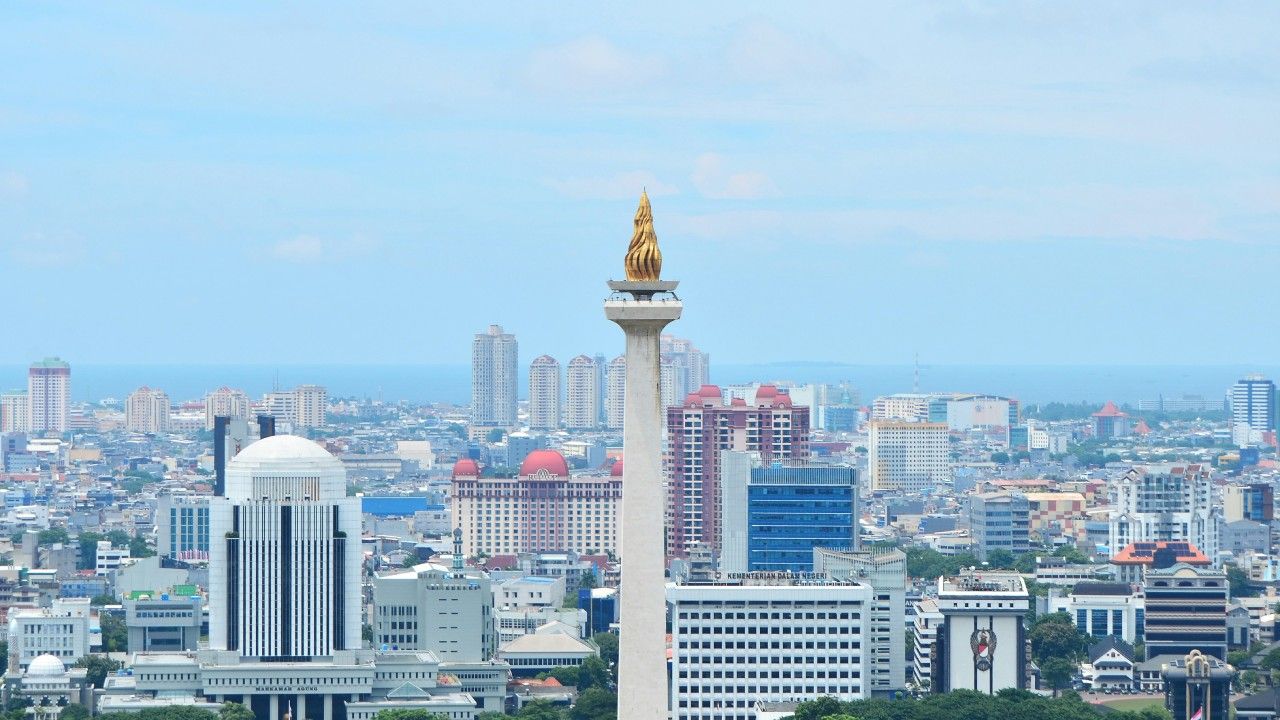 Jam Buka Monas Jakarta.jpg