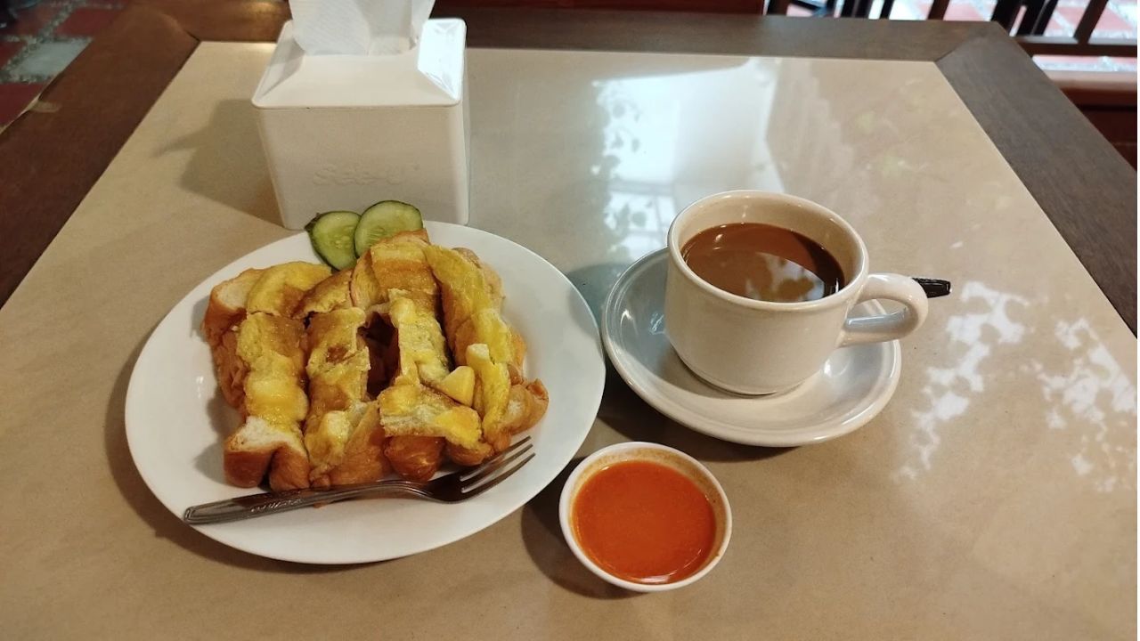 Kopi Susu di Warung Kopi Purnama.jpg