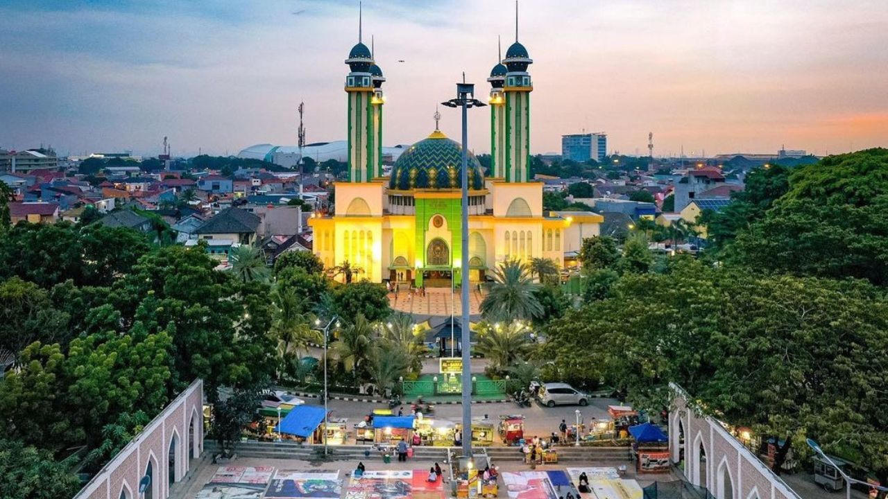 Lokasi dan Cara Menuju Alun Alun Bekasi.jpg