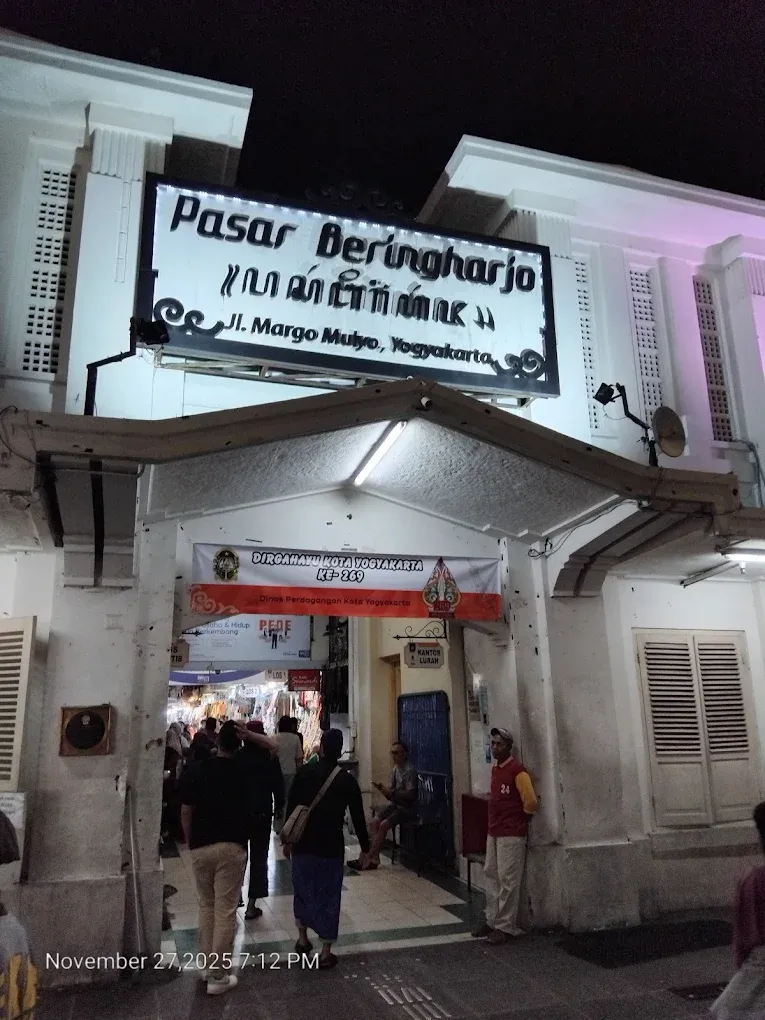 Pasar Beringharjo.webp