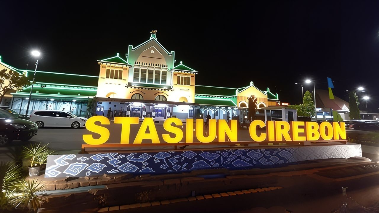 Rute dan Layanan Kereta Api Stasiun Cirebon.jpg