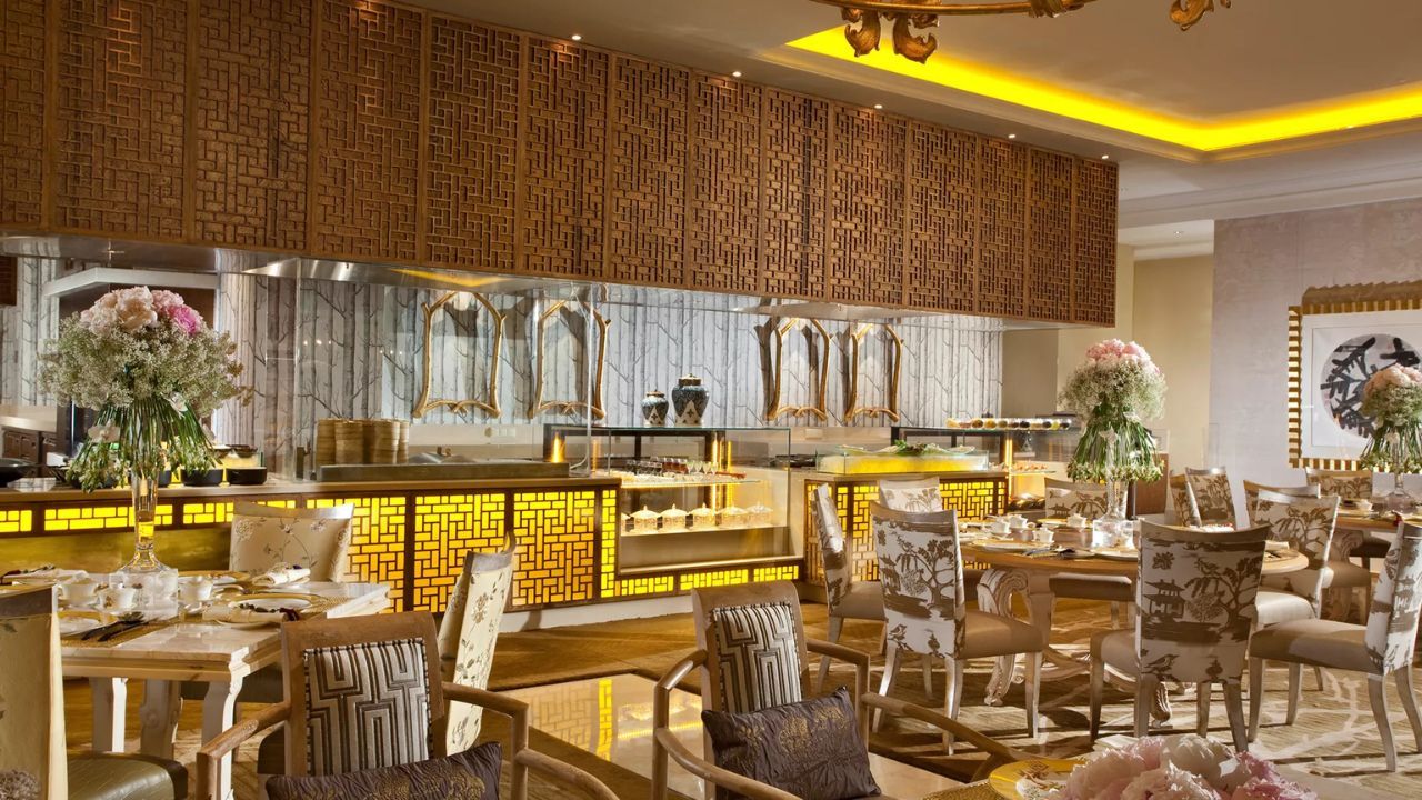 Table8 at Hotel Mulia Senayan.jpg