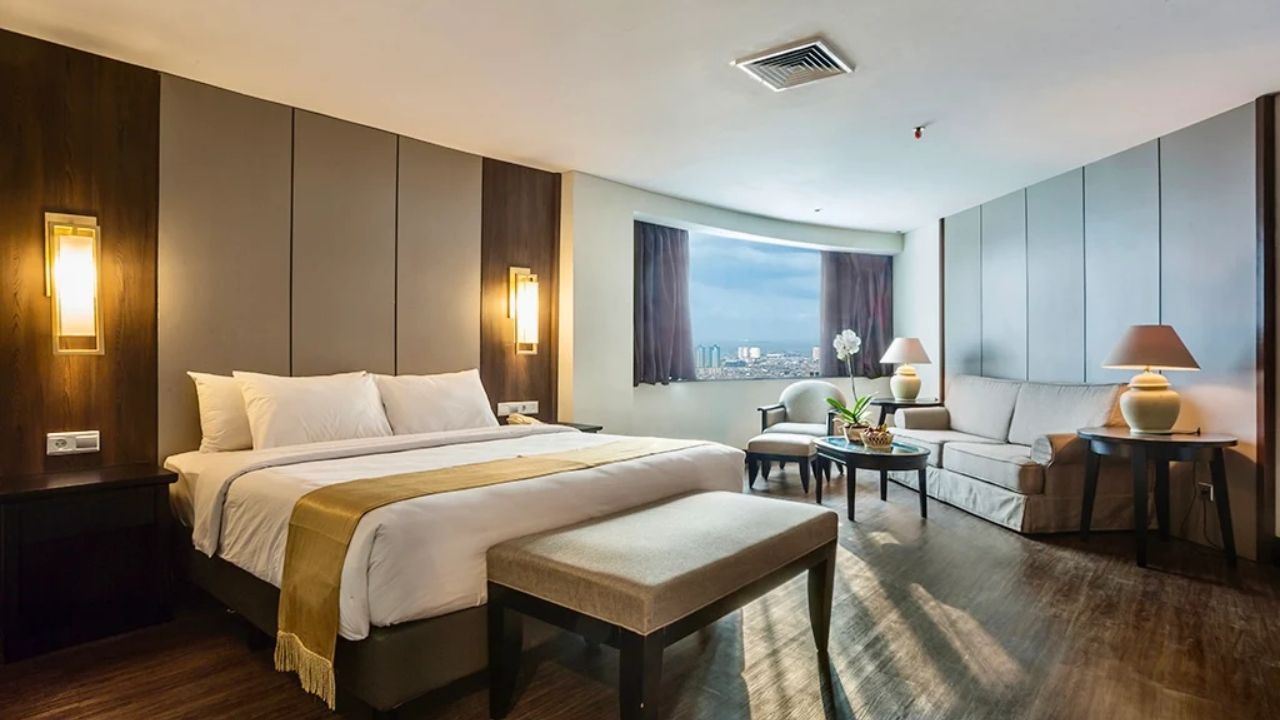 The Acacia Hotel Jakarta.jpg