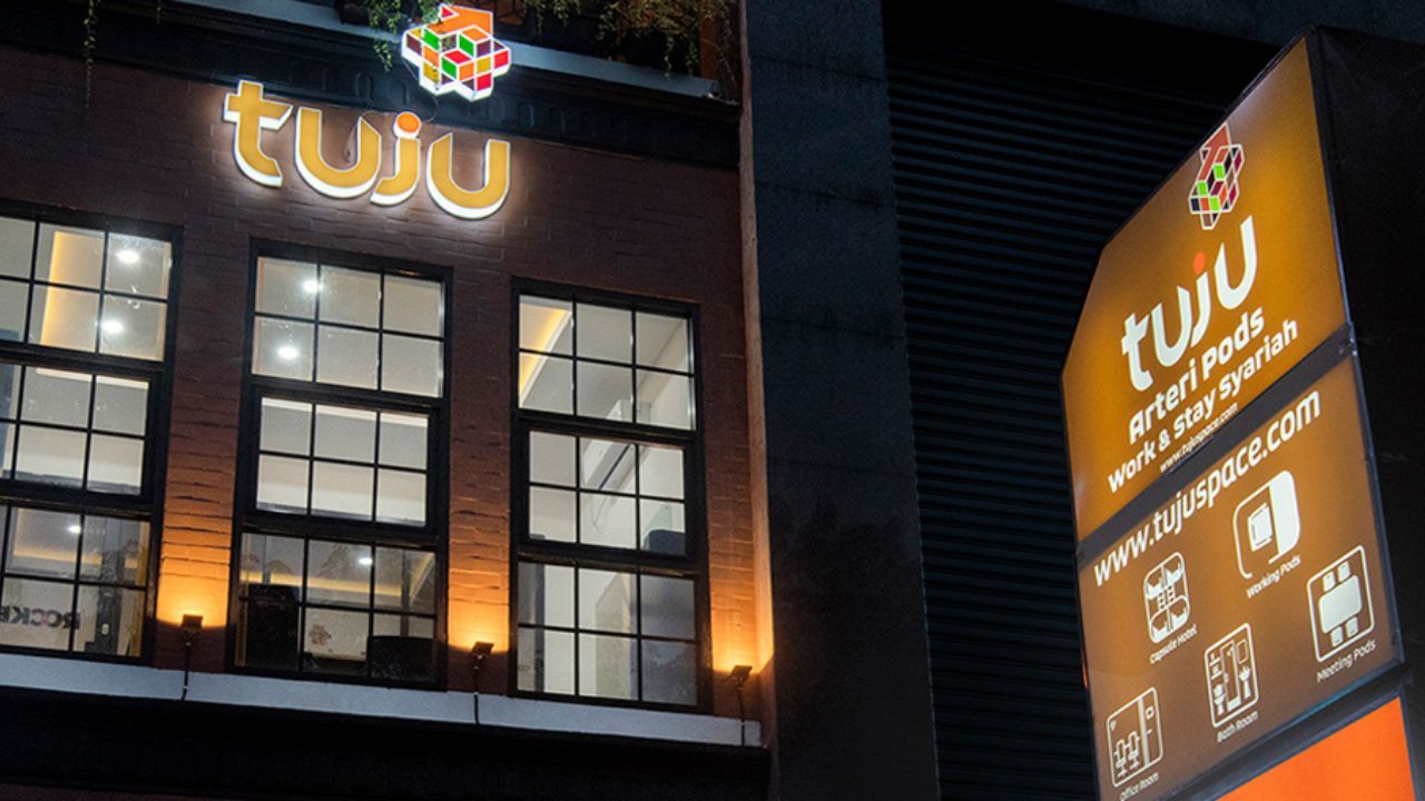 Tuju Arteri Pods.jpg