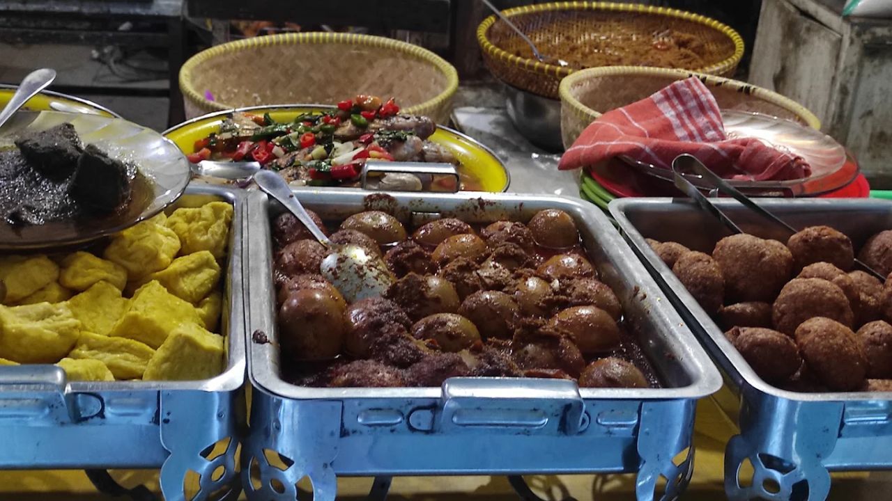 Warung Nasi Bu Eha.jpg