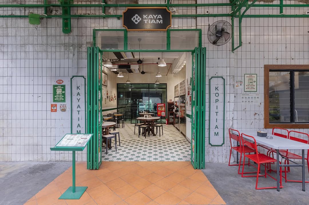 cafe estetik di blok m, kayatiam.jpg