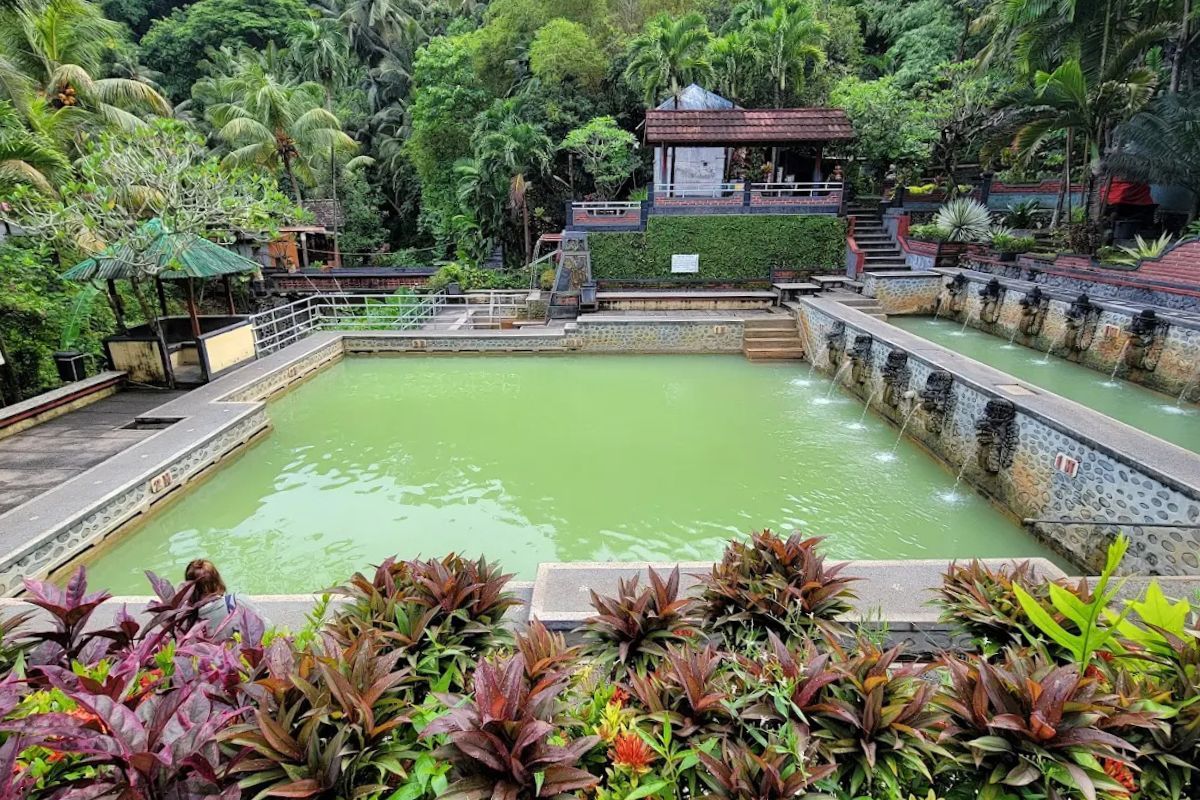 daya tarik banjar hot springs