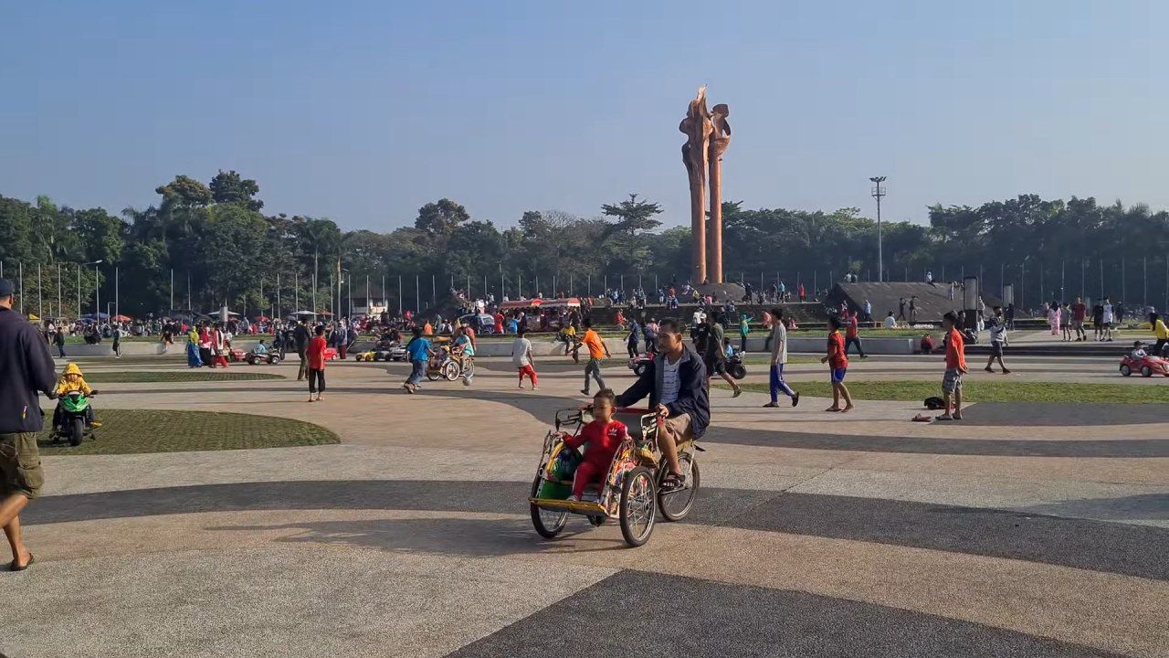 fasilitas taman tegalega.jpg