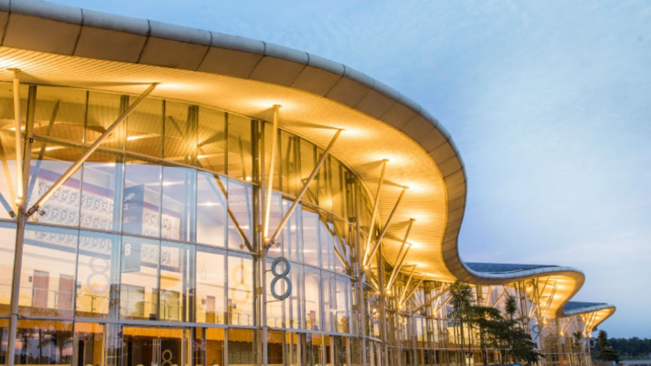 gedung ice bsd tangerang.jpg