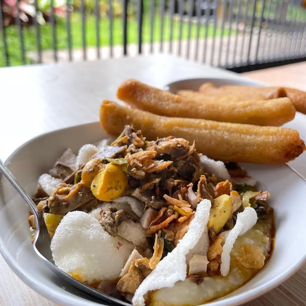 kuliner dekat stasiun sukabumi, bubur ayam bunut.jpg