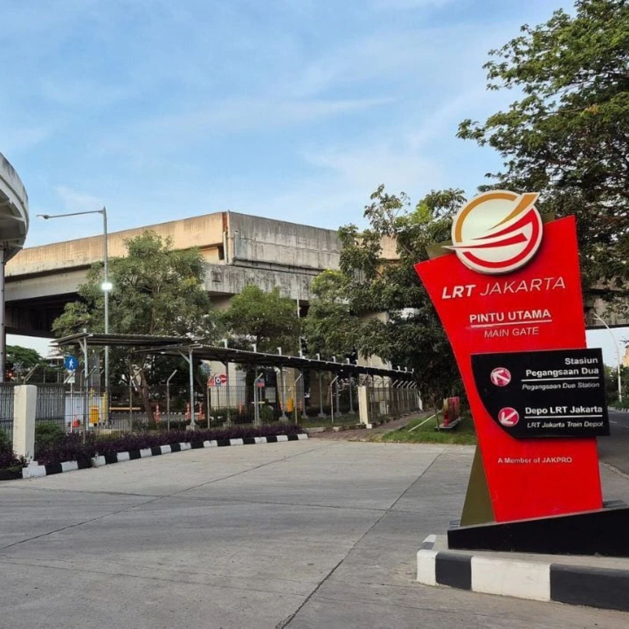 Stasiun LRT Pegangsaan Dua