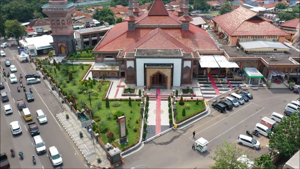 masjid at taqwa cirebon.jpg