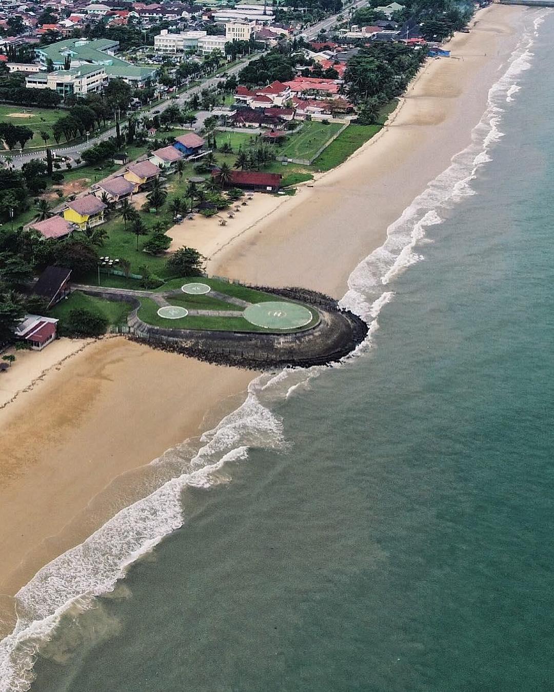 pantai banua patra balikpapan.jpg