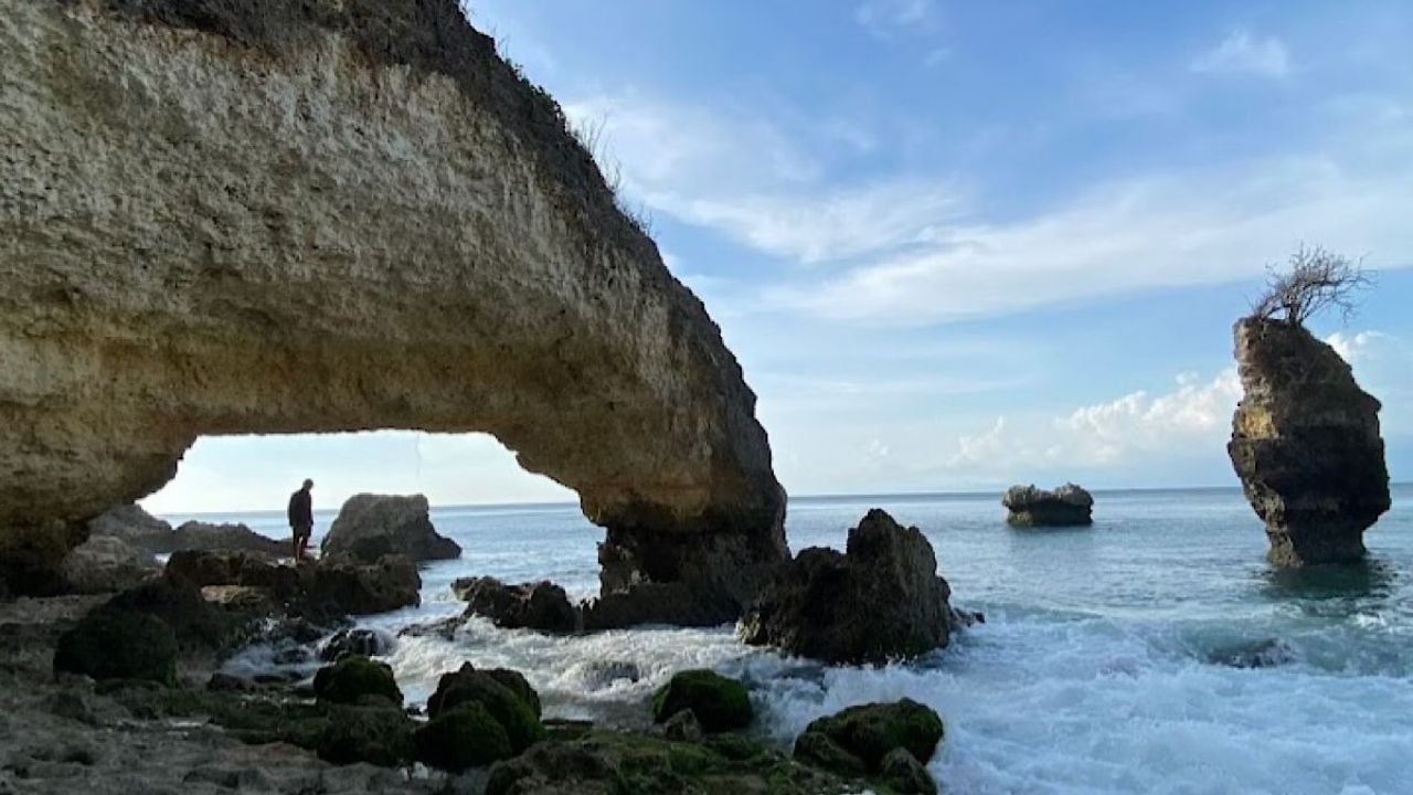 pantai kubu beach jimbaran.jpg