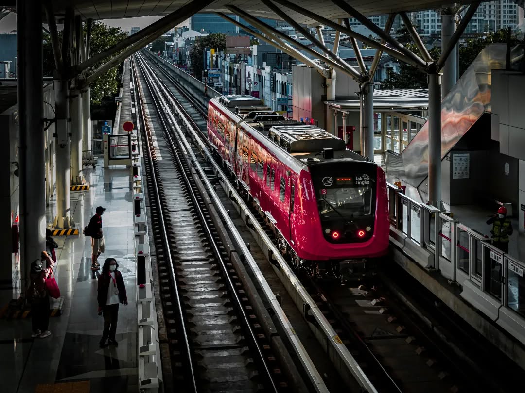 Stasiun LRT Boulevard Selatan
