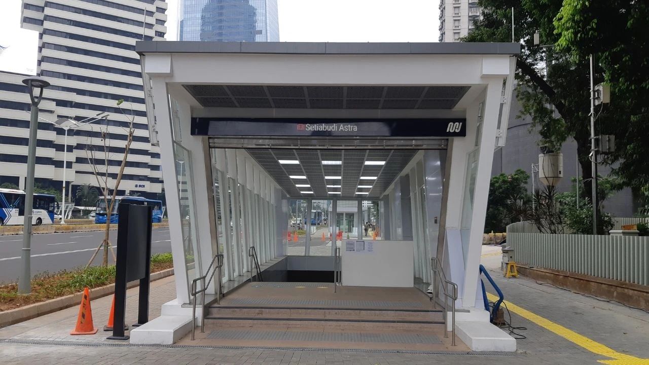 stasiun mrt setiabudi astra.jpg