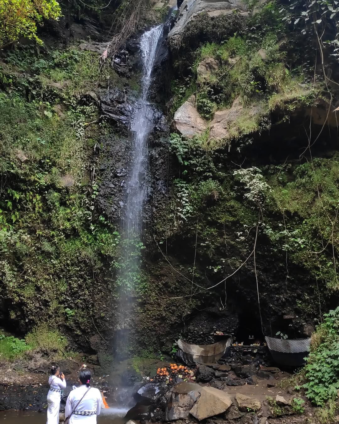 suasana pura bukit sinunggal.jpg
