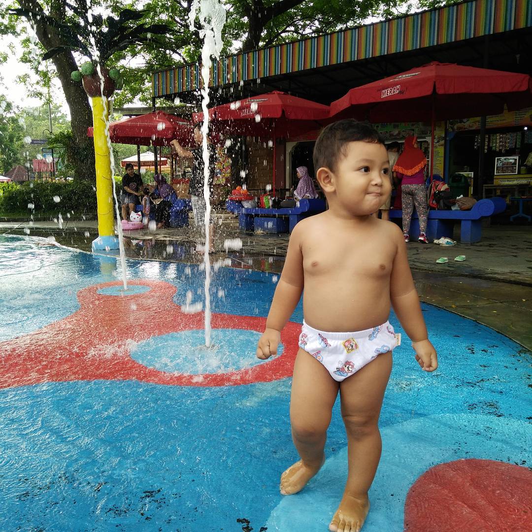 tempat wisata untuk anak di kediri, taman wisata tirtoyoso park.jpg