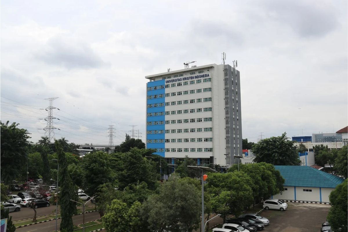 universitas kristen indonesia uki