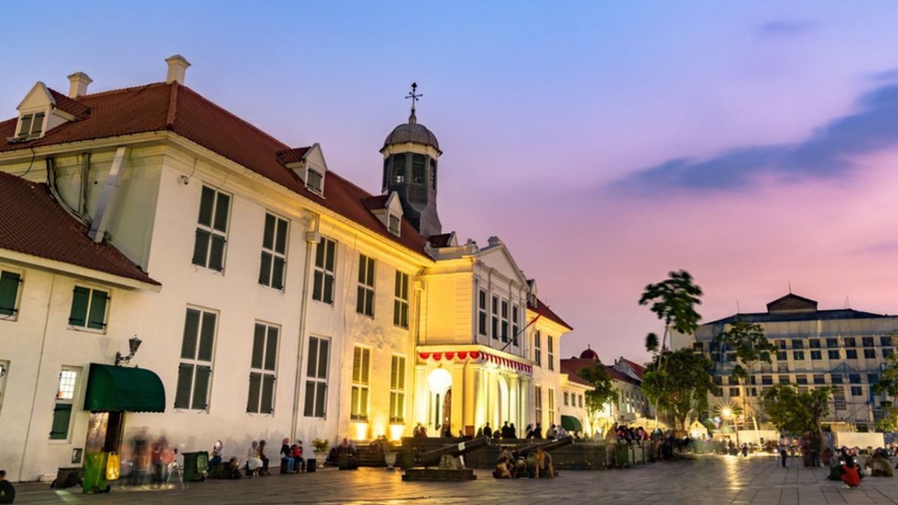 wisata kota tua jakarta.jpg